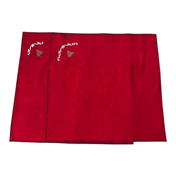Vintage Set of 2 Red Embroidered Christmas Tree Cloth Napkins – 18" x 18" – Holi - Picture 1 of 3
